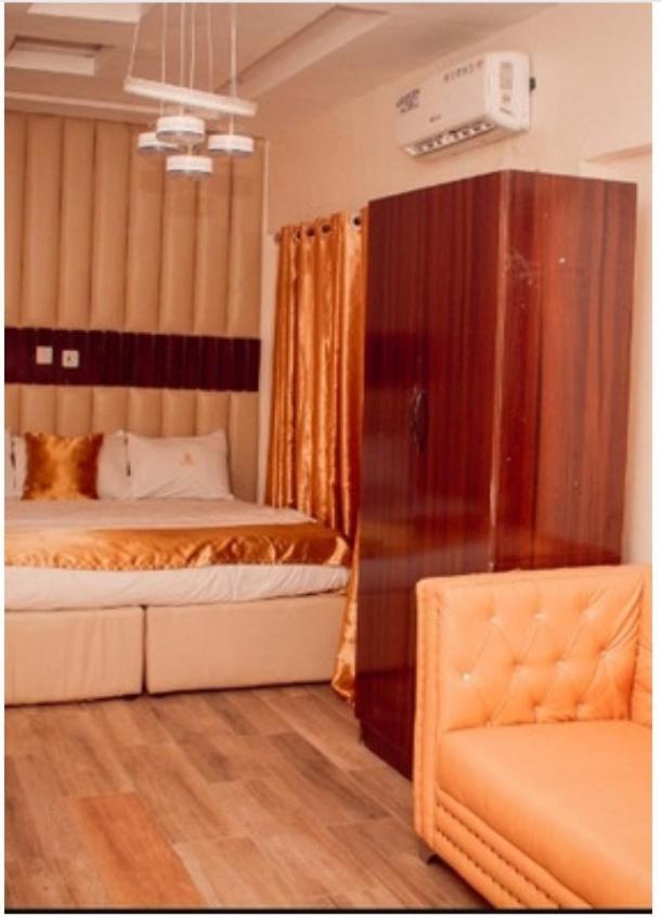 Hotel D Ritz Owode Ede المظهر الخارجي الصورة